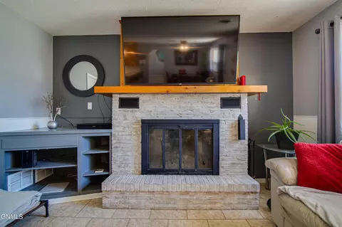 7050 Burnt Creek Loop, Bismarck, ND 58503 photo 8