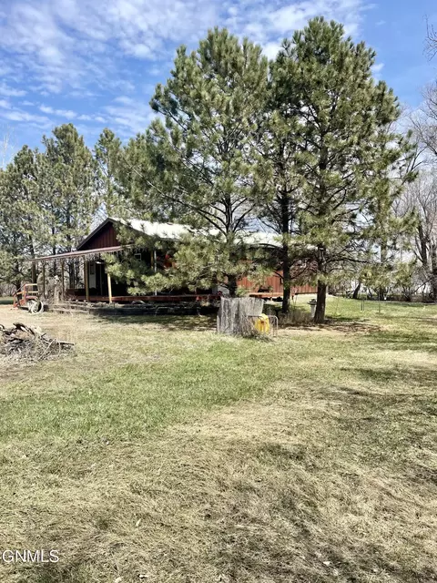 2260 Sunny Rd S, Mandan, ND 58554 photo 17
