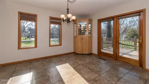 5839 Lariat Loop, Bismarck, ND 58503 photo 8