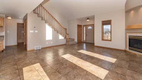 5839 Lariat Loop, Bismarck, ND 58503 photo 6