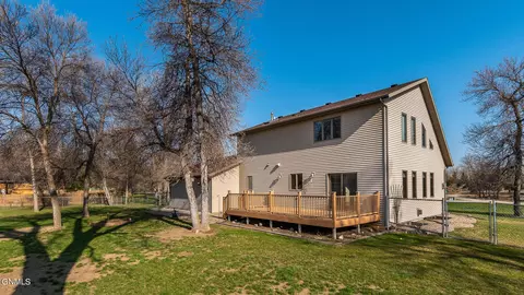 5839 Lariat Loop, Bismarck, ND 58503 photo 38