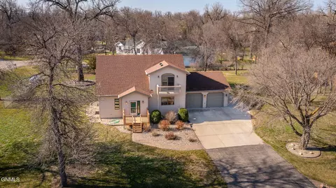5839 Lariat Loop, Bismarck, ND 58503 photo 45