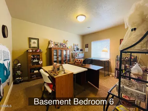 1617 Aspen Loop, Williston, ND 58801 photo 27