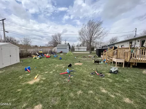 205 3rd St NE, Surrey, ND 58785 photo 22