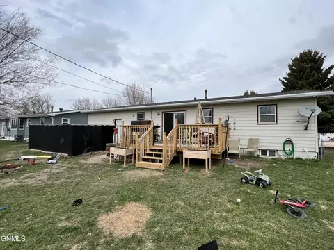 205 3rd St NE, Surrey, ND 58785 photo 23
