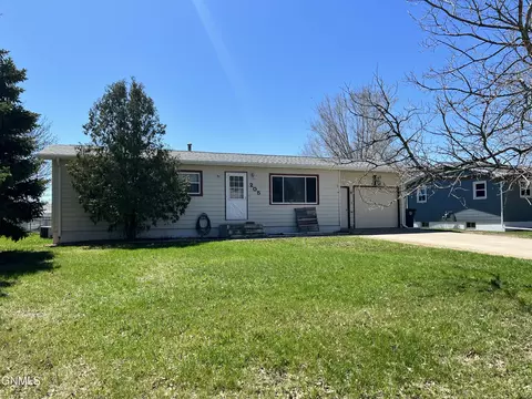 205 3rd St NE, Surrey, ND 58785 photo 24