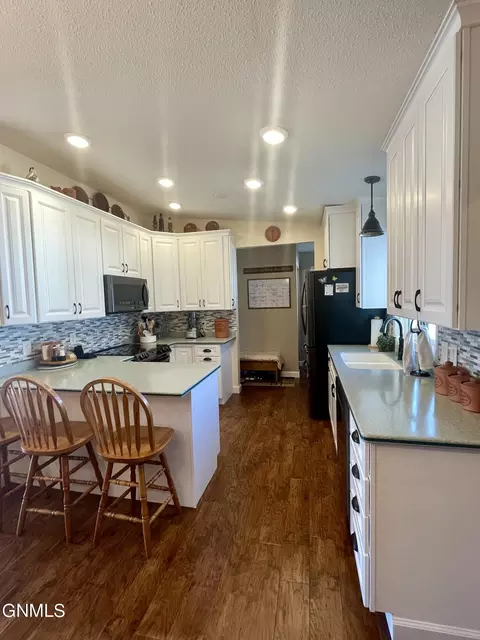1508 7th Ave W, Williston, ND 58801 photo 13