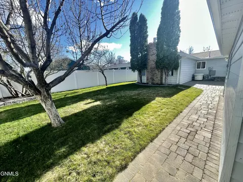 1508 7th Ave W, Williston, ND 58801 photo 38