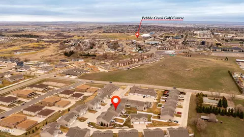 1744 Calgary Loop, Bismarck, ND 58503 photo 8
