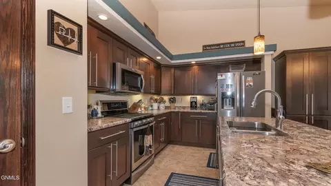 1744 Calgary Loop, Bismarck, ND 58503 photo 15