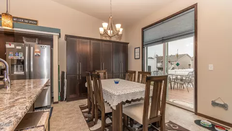 1744 Calgary Loop, Bismarck, ND 58503 photo 19