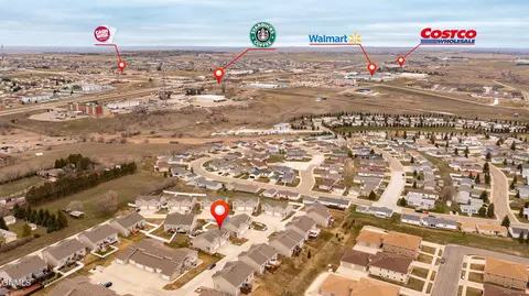 1744 Calgary Loop, Bismarck, ND 58503 photo 10