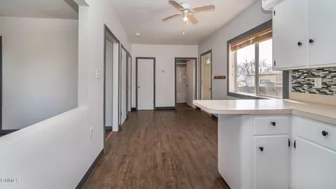 40 9th St E, Dickinson, ND 58601 photo 13