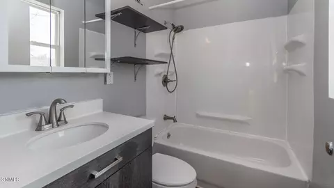 40 9th St E, Dickinson, ND 58601 photo 14