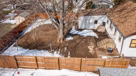 40 9th St E, Dickinson, ND 58601 photo 6