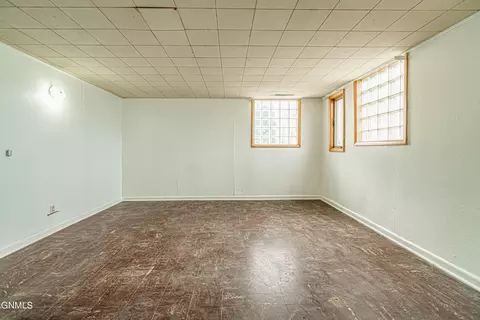 1204 Sunset Dr, Mandan, ND 58554 photo 32