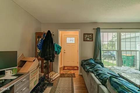 502 Mason Ave, Bismarck, ND 58501 photo 9