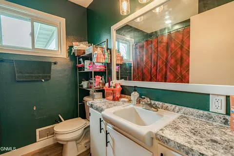 502 Mason Ave, Bismarck, ND 58501 photo 24