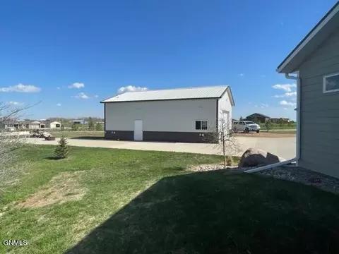 4141 14 B St NW, Garrison, ND 58540 photo 27