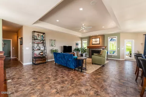 3008 Hillside Rd NW, Mandan, ND 58554 photo 8