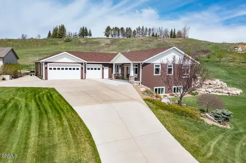 3008 Hillside Rd NW, Mandan, ND 58554 photo 53