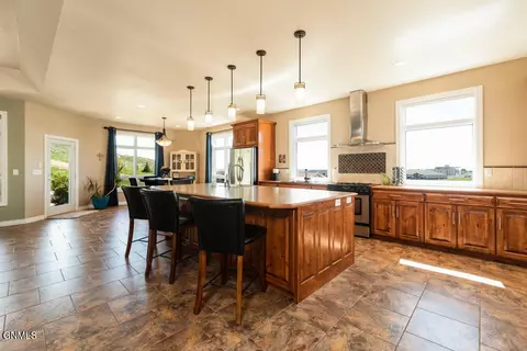 3008 Hillside Rd NW, Mandan, ND 58554 photo 7