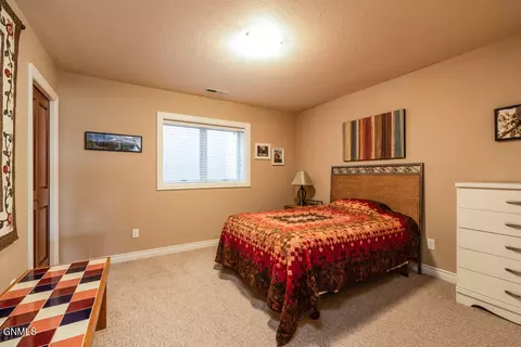3008 Hillside Rd NW, Mandan, ND 58554 photo 35
