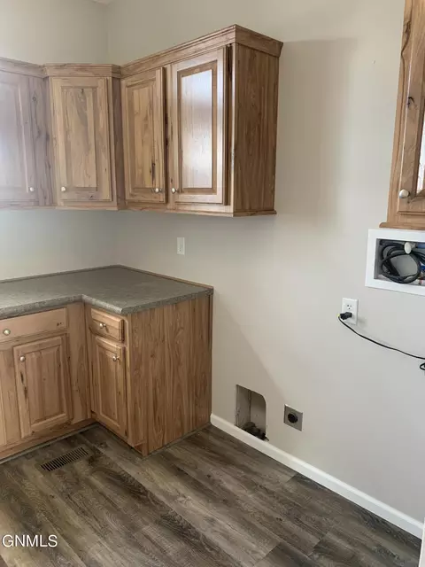 5494 Snowy Water Ln, Williston, ND 58801 photo 25