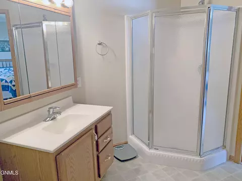 3803 Normandy St, Bismarck, ND 58503 photo 16
