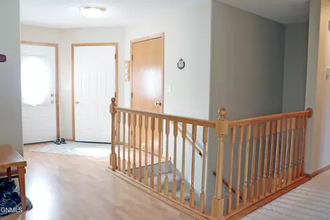 3803 Normandy St, Bismarck, ND 58503 photo 26