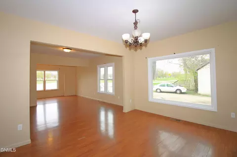 616 Central Ave, Minot, ND 58701 photo 16