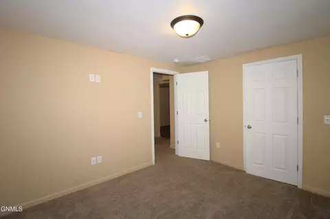 616 Central Ave, Minot, ND 58701 photo 37