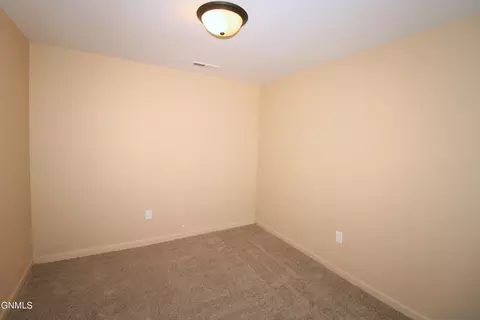 616 Central Ave, Minot, ND 58701 photo 32