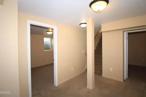 616 Central Ave, Minot, ND 58701 photo 31