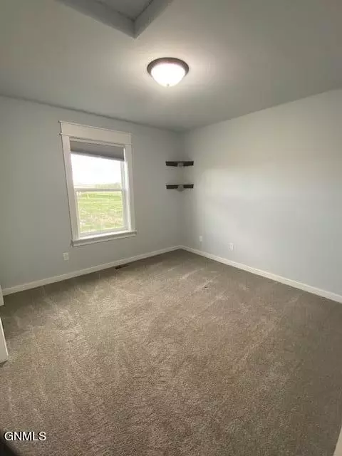 13336 River Meadow St, Williston, ND 58801 photo 23