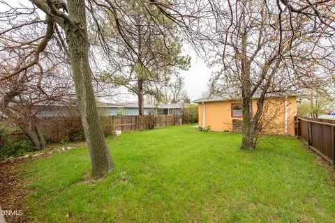 510 3rd St, Mott, ND 58646 photo 52
