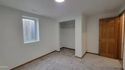 1709 Monte Dr, Mandan, ND 58554 photo 24