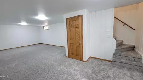 1709 Monte Dr, Mandan, ND 58554 photo 18