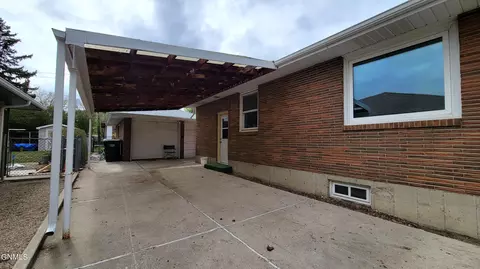1709 Monte Dr, Mandan, ND 58554 photo 28