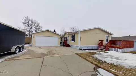 4600 Camden Loop, Bismarck, ND 58503 photo 1