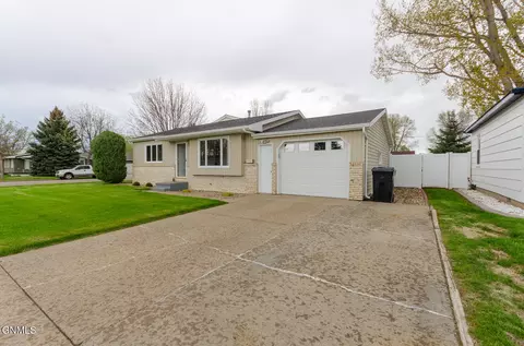 334 Easy St, Bismarck, ND 58504 photo 21