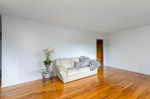 334 Easy St, Bismarck, ND 58504 photo 8