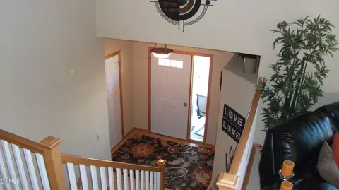 2225 3rd St S, Bismarck, ND 58504 photo 3