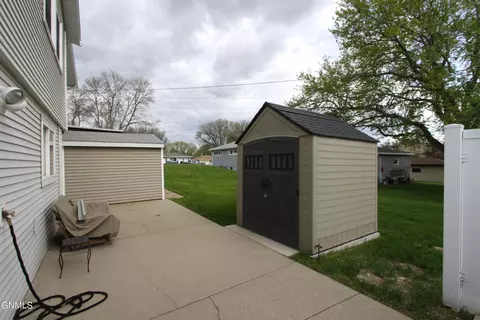 1715 Harmon Ave, Bismarck, ND 58501 photo 36