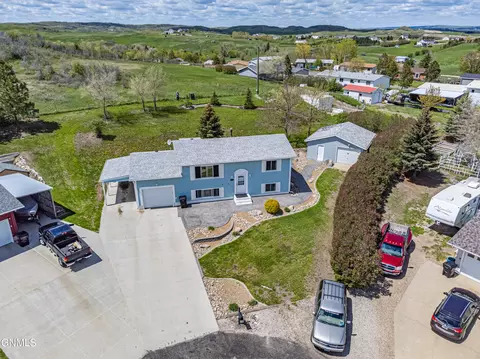 2145 Coulee Dr N, Mandan, ND 58554 photo 45