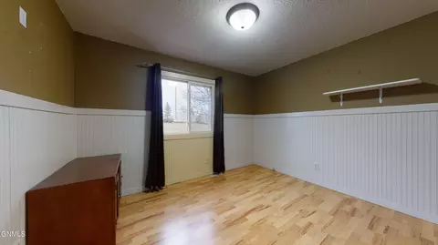 2145 Coulee Dr N, Mandan, ND 58554 photo 13