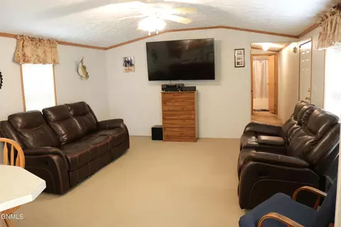 417 2nd St, Fingal, ND 58031 photo 8
