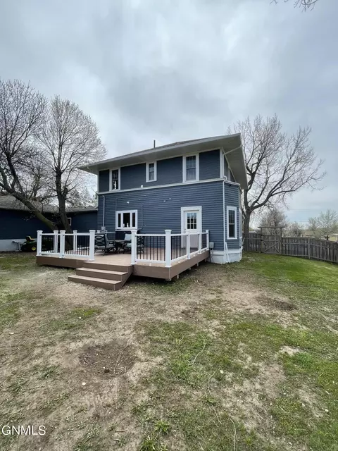 312 1st St E, New Leipzig, ND 58562 photo 28