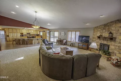 5229 134th Ave NW, Williston, ND 58801 photo 21