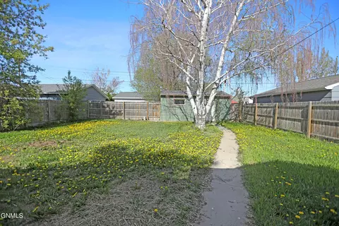 1425 Main St, Williston, ND 58801 photo 4
